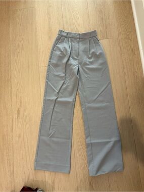 Abercrombie & Fitch Light Gray Wide-Leg Trousers